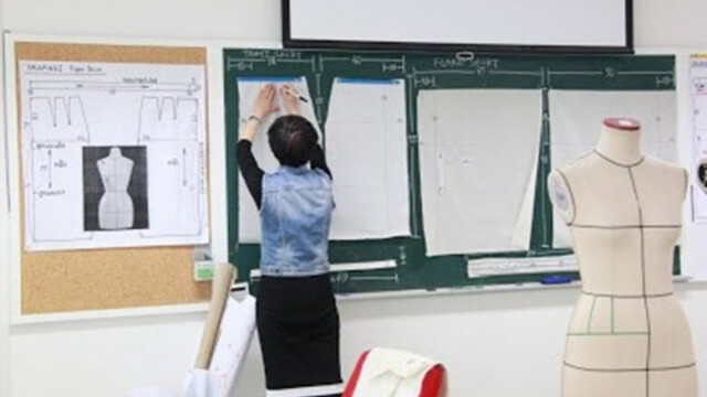 โรงเรียนบุนกะแฟชั่นINTENSIVE GARMENT CREATION