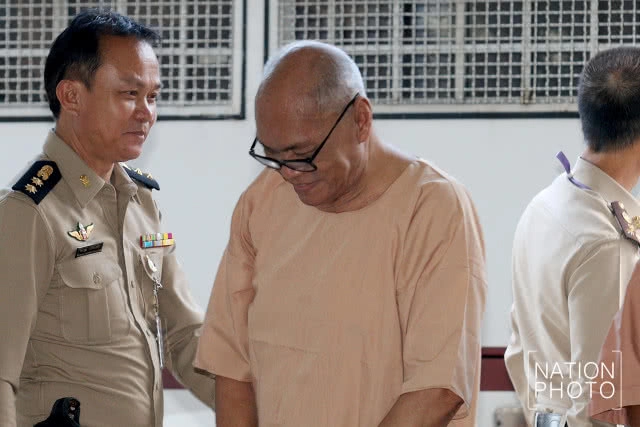 ศาลนัดตรวจหลักฐาน "นายสวัสดิ์ แสงบางปลา"