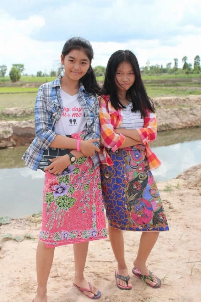 เพลงจากวงอินดี้ ม.ปลาย "ฮักเขาสาอ้าย" โดนใจคนอกหัก ทะลุ 16 ล้านวิว!