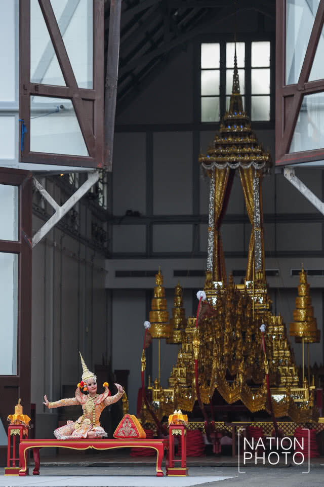 พิธีบวงสรวงอัญเชิญราชรถ-พระยานมาศ