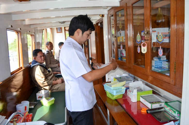 62 ปี "เรือเวชพาหน์"คลินิกลอยน้ำพระราชทานจากในหลวงร.9