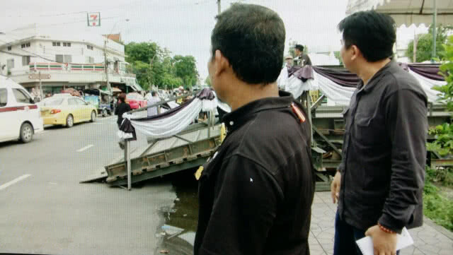 ตำรวจแจง  
ค้าของเก่าต้องมีใบอนุญาต เหตุเกิดย่านริมคลองหลอด