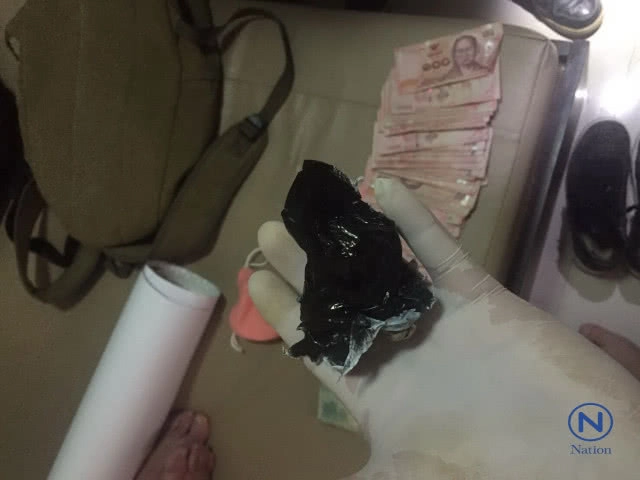 ด่วน!รวบหนุ่มโปแลนด์
มือบึ้มตู้เอทีเอ็มแบงก์กรุงเทพ
ผบ.ตร.แถลง-ทำแผนพรุ่งนี้ (27ก.ย.60)