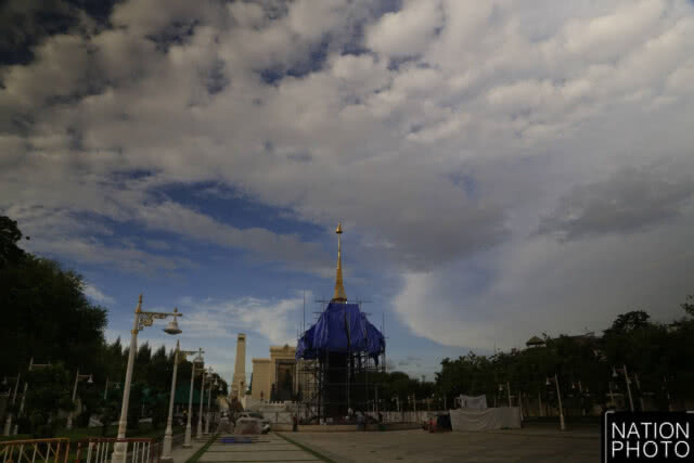 เร่งจัดสร้างพระเมรุมาศจำลอง ณ ลานอนุสาวรีย์รัชกาลที่1