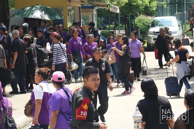 กทม.เปิดที่พักฟรี ให้คนต่างจังหวัดที่มาถวายอาลัย