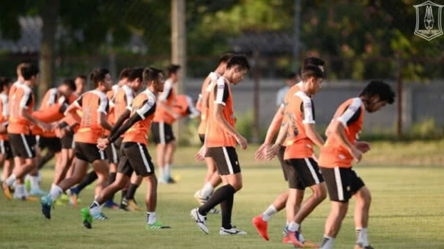 "บีจี" ปะทะ "บุรีรัมย์" บิีกแมตช์ช้างเอฟเอคัพ
