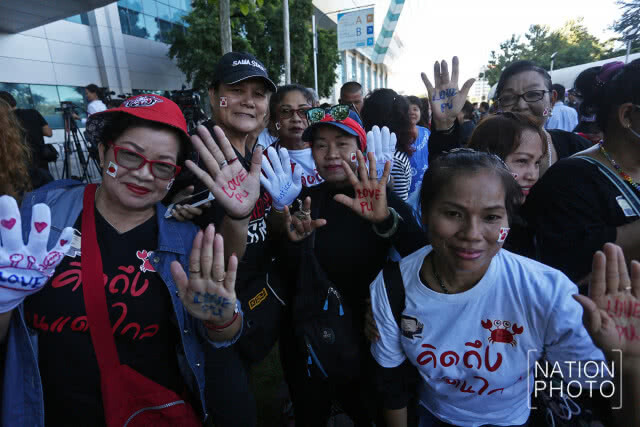เผย "ยิ่งลักษณ์" รอฟังผลพิพากษาจากสื่อ