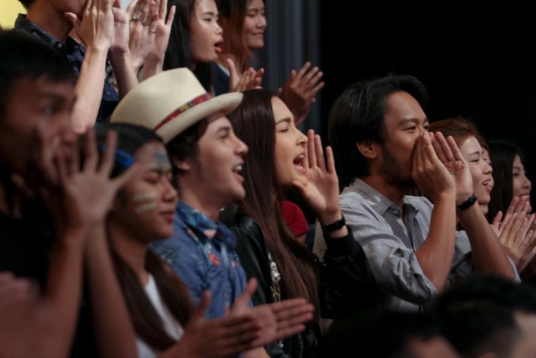 'สิงโต นำโชค' จากนักร้องสู่นักแสดง