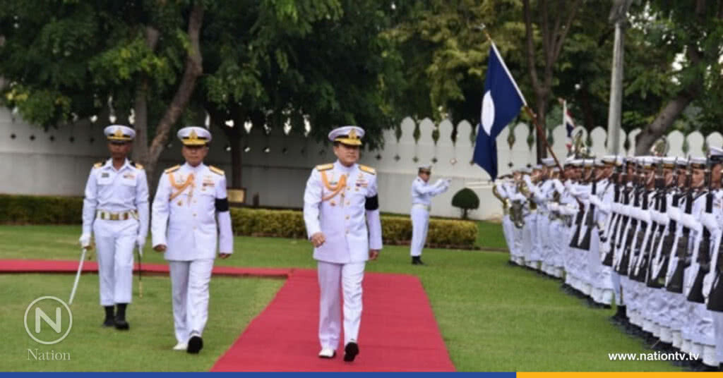 พิธีส่งมอบงาน ผบ.ทร. พิธีส่งมอบงาน ผบ.ทร.