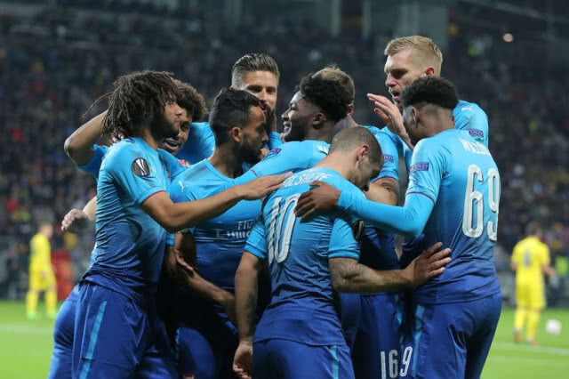 "วัลคอตต์" เบิ้ล พาปืนใหญ่ อัดบาเต คาบ้าน 4-2
