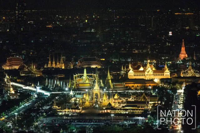 (คลิป) ภาพมุมสูง...พระเมรุมาศ ซึ่งใกล้เสร็จสมบูรณ์