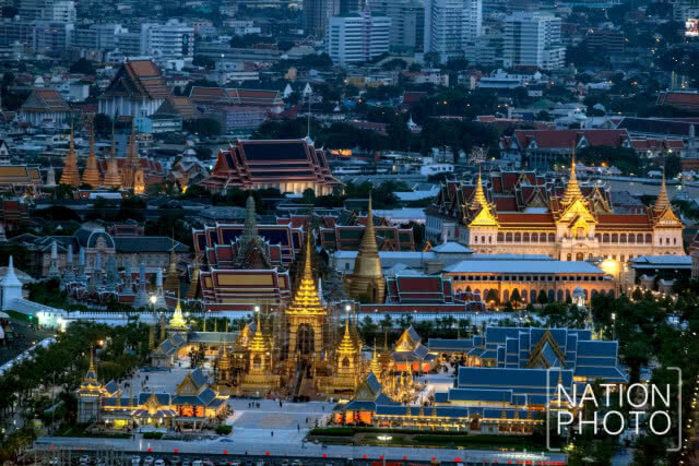 (คลิป) ภาพมุมสูง...พระเมรุมาศ ซึ่งใกล้เสร็จสมบูรณ์