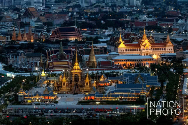 (คลิป) ภาพมุมสูง...พระเมรุมาศ ซึ่งใกล้เสร็จสมบูรณ์