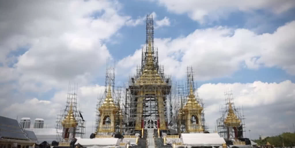 เมรุมาศ ราษฎร์รำลึก ตอนทุ่งพระเมรุ เมรุมาศ ราษฎร์รำลึก ตอนทุ่งพระเมรุ