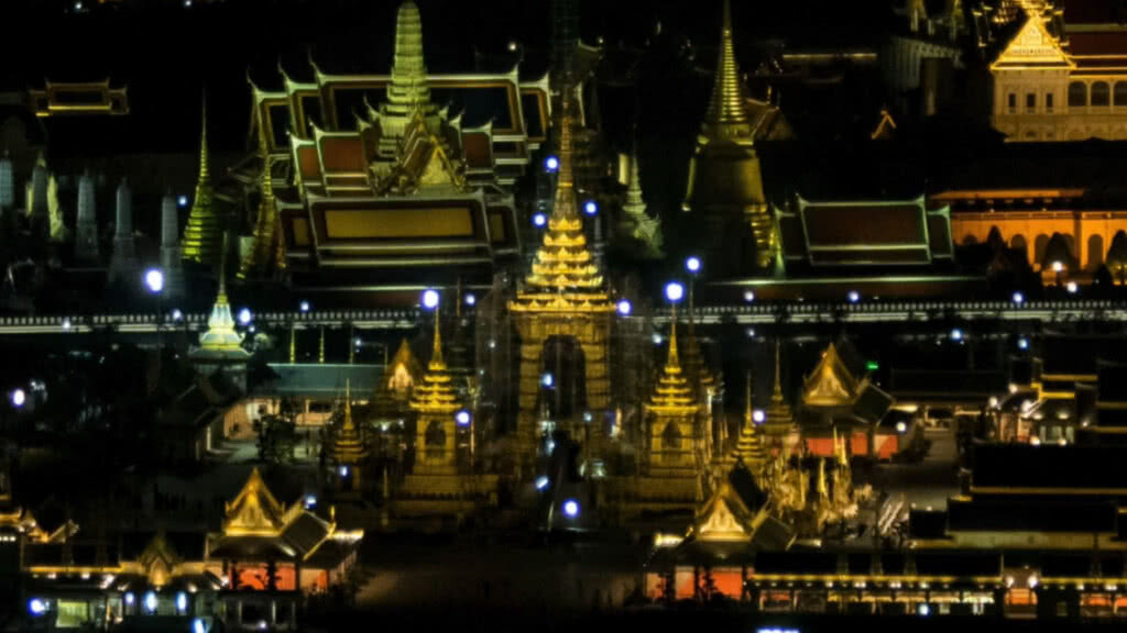 พระเมรุมาศ ยิ่งใหญ่ สมพระเกียรติ พระเมรุมาศ ยิ่งใหญ่ สมพระเกียรติ