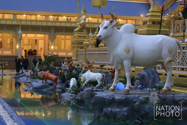 (ภาพชุด) พระเมรุมาศ สิ่งปลูกสร้างประกอบพระเมรุมาศ