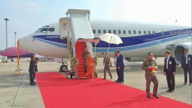 สมเด็จพระสังฆราช เสด็จเจิมเครื่องบินสายการบินนิวเจน โบอิ้ง 737-800