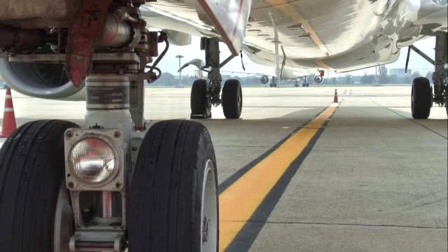 สมเด็จพระสังฆราช เสด็จเจิมเครื่องบินสายการบินนิวเจน โบอิ้ง 737-800