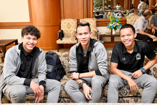 จักรพันธ์ ถอนตัว! ขุนพล "ช้างศึก" บินไป เมียนมาร์ เตรียมลงอุ่นเครื่องฟีฟ่า เดย์