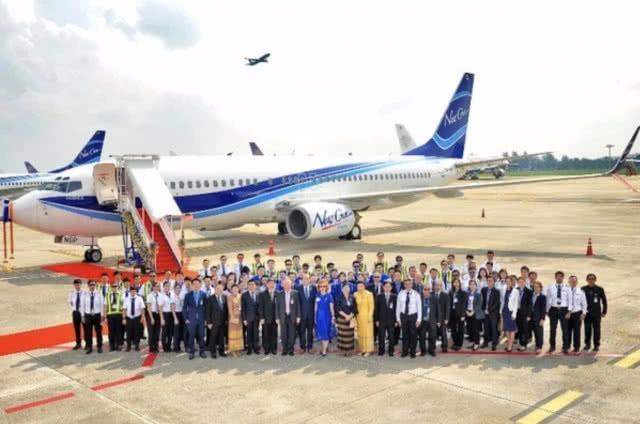 สมเด็จพระสังฆราช เสด็จเจิมเครื่องบินสายการบินนิวเจน โบอิ้ง 737-800