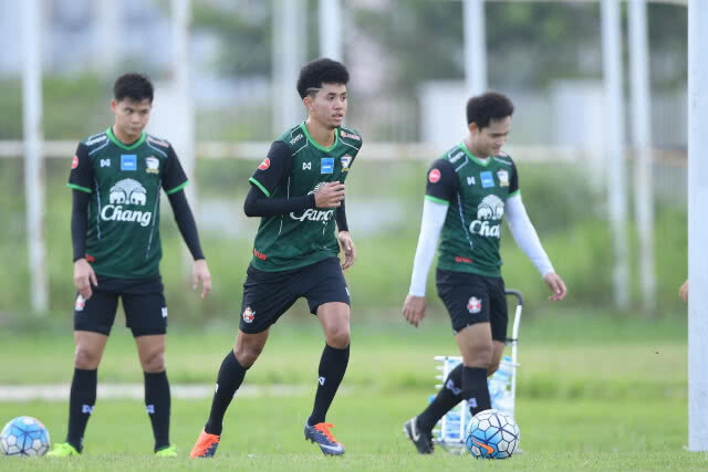 "ราเยวัช"พอใจแข้งใหม่ปรับตัวร่วมทัพช้างศึกได้ดี