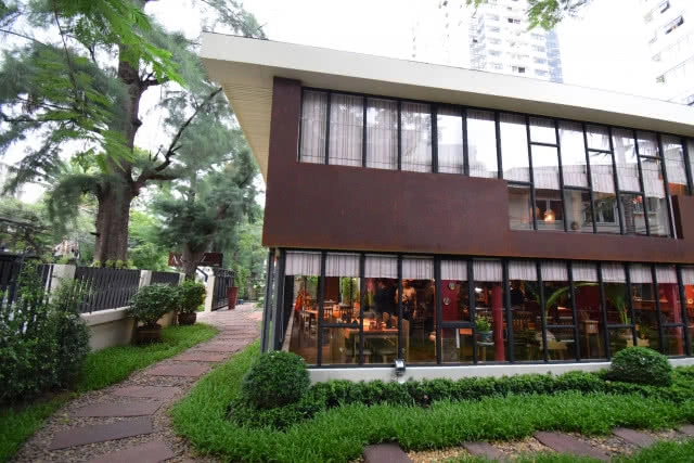 อร่อยปักหมุด : อาหารสเปนต้นตำรับใจกลางทองหล่อกับร้าน Arroz (อารอซ)