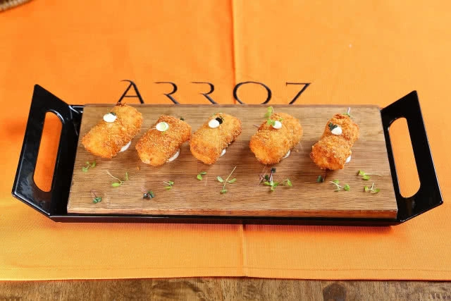 อร่อยปักหมุด : อาหารสเปนต้นตำรับใจกลางทองหล่อกับร้าน Arroz (อารอซ)