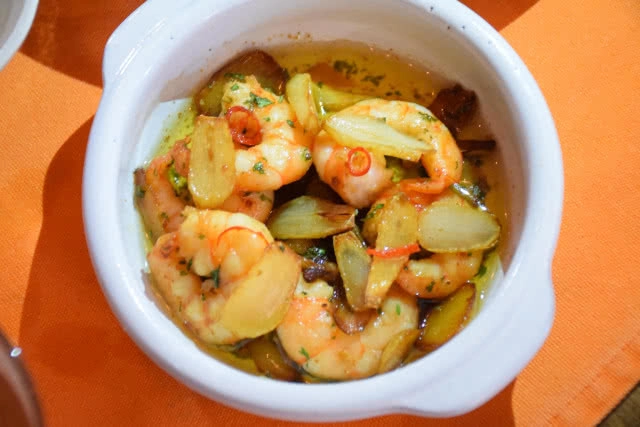 อร่อยปักหมุด : อาหารสเปนต้นตำรับใจกลางทองหล่อกับร้าน Arroz (อารอซ)