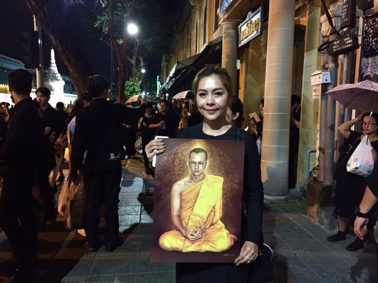 กราบพ่อ...ชุดสุดท้าย