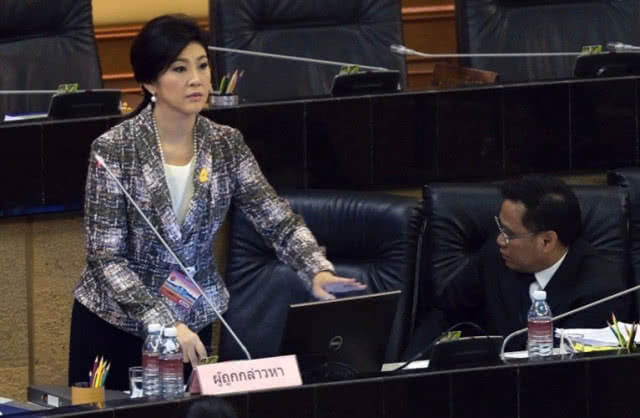 รวมเหตุการณ์
ประวัติศาสตร์
"ยิ่งลักษณ์"จำนำข้าว