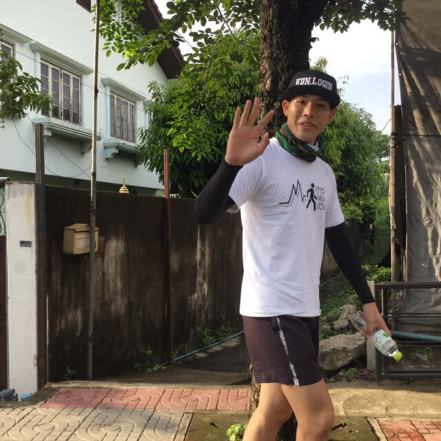 "ลูกเกด" นำวิ่งการกุศลฝ่าสายฝน ยอดบริจาค 3 ล้านบาท