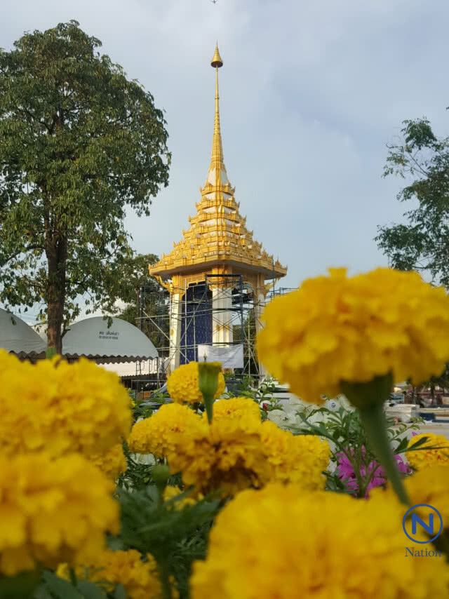 คืบหน้าก่อสร้างพระเมรุมาศจำลอง อยุธยา - ปทุมธานี