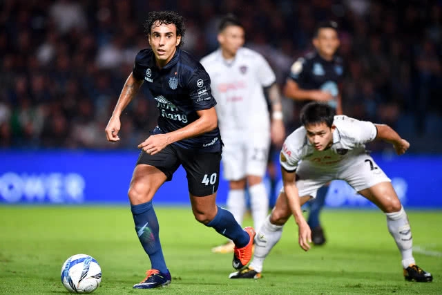 "อุ้ม" ยิงทีมเก่า! "กิเลน" บุกอัดปราสาทสายฟ้า ลิ่วรอบรองฯลีกคัพ