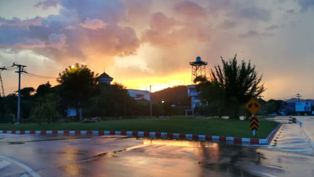 แม่ฮ่องสอน เจอพิษฝนตก บางกอกแอร์เวย์ยกเลิกเที่ยวบิน