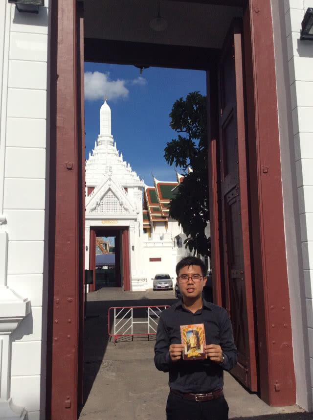 ใครๆ ก็อยากทำความดีถวาย ในหลวง ร.9 (รวมคลิปรายงานสดสนามหลวง)