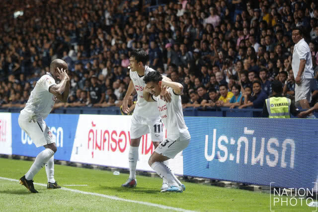 ชมอีกครั้ง ช็อตสุดมัน "กิเลน" บุกอัด"บุรีรัมย์" ศึกบิ๊กแมตช์โตโยต้าลีกคัพ