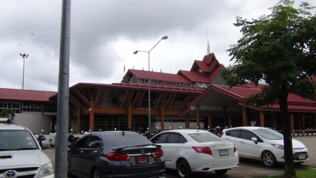 แม่ฮ่องสอน เจอพิษฝนตก บางกอกแอร์เวย์ยกเลิกเที่ยวบิน