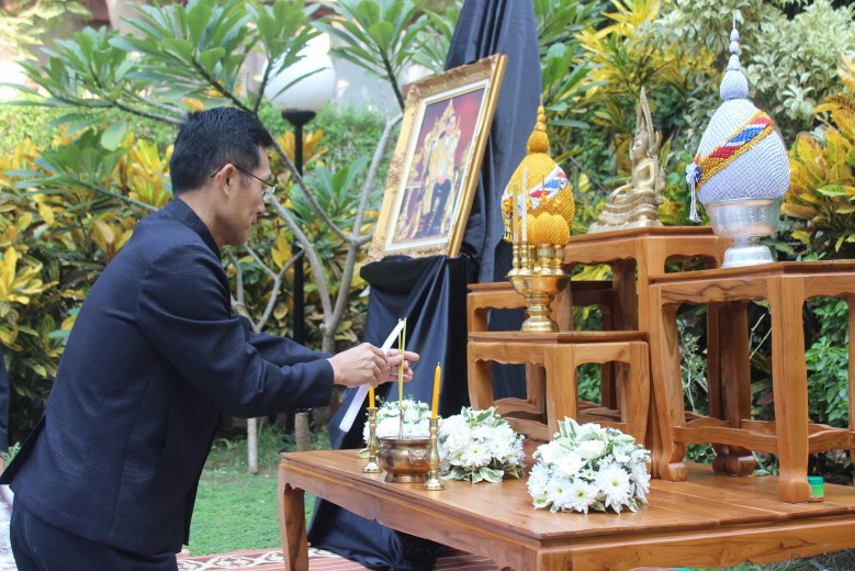 ชาวไทยในอียิปต์ ร่วมนั่งสมาธิ น้อมรำลึก ครบ 365 วัน การเสด็จสวรรคต