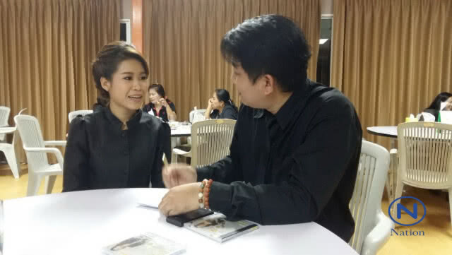 เพลงสุดท้าย
"ฝากใจกับดอกไม้จันทน์"
โดย ครูชลธี ธารทอง
 ศิลปินแห่งชาติ