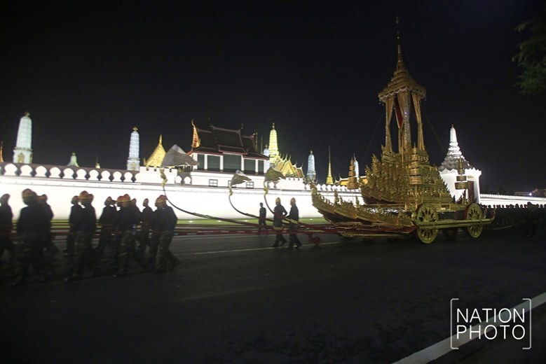 (ภาพชุด) ซ้อมริ้วขบวนพระบรมราชอิสริยยศฯ เคลื่อนพระบรมศพ