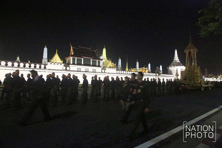 (ภาพชุด) ซ้อมริ้วขบวนพระบรมราชอิสริยยศฯ เคลื่อนพระบรมศพ