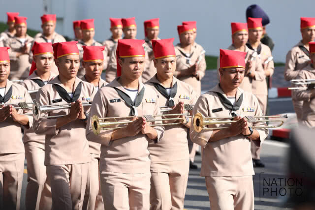 (ภาพชุด) สมเด็จพระเทพฯ ทรงร่วมซ้อมในริ้วขบวนพระบรมราชอิสริยยศ