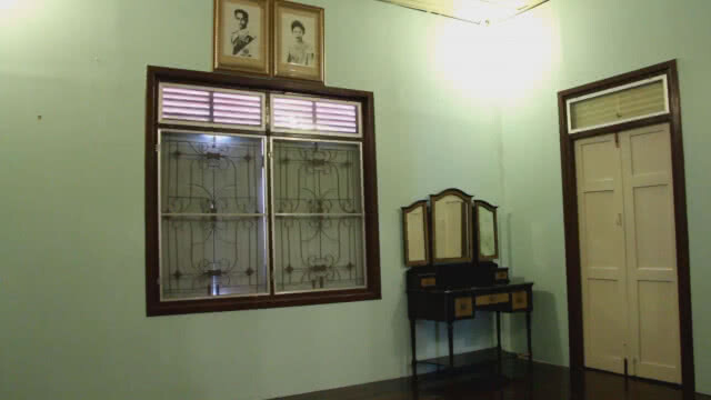 เปิดจวนผู้ว่าฯ ตรัง
ชมที่ประทับในหลวง ร.9