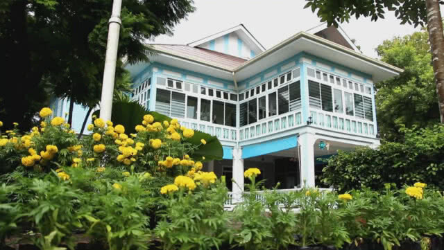 เปิดจวนผู้ว่าฯ ตรัง
ชมที่ประทับในหลวง ร.9