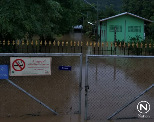 รอบที่ 10! ฝนตกหนัก น้ำป่าท่วมร.ร.บ้านน้ำปาด