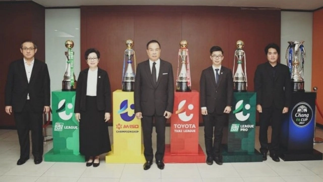 ส.บอลเปิดตัวถ้วยแชมป์ลีก-เอฟเอคัพแบบใหม่