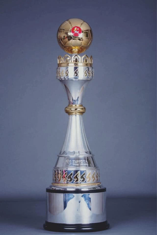 ส.บอลเปิดตัวถ้วยแชมป์ลีก-เอฟเอคัพแบบใหม่