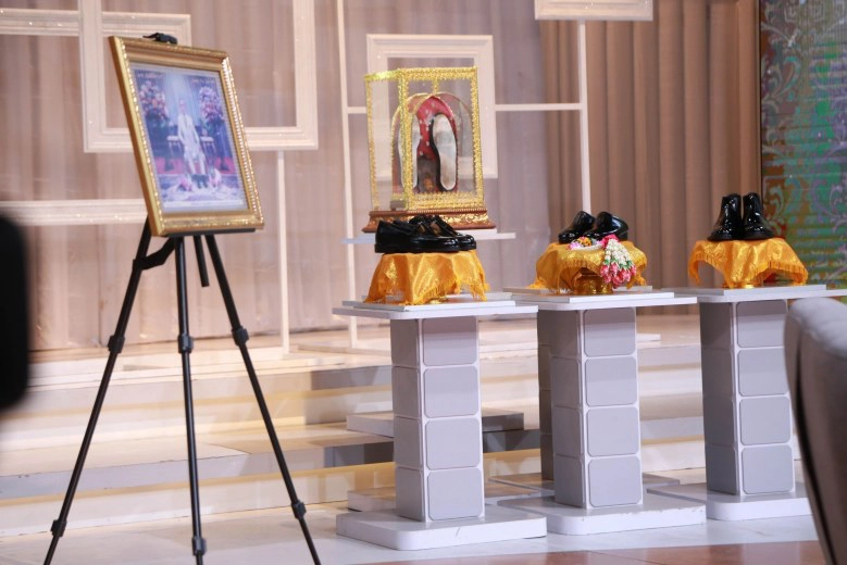 เปิดใจช่างซ่อมรองเท้าของพ่อ "ช่างไก่"