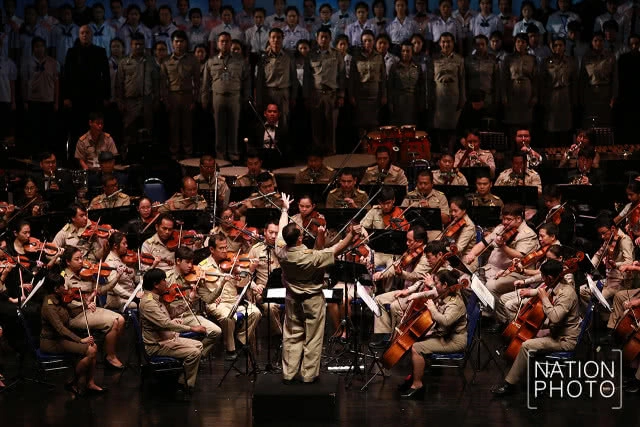 (ภาพชุด)ซ้อมใหญ่ "บัลเลต์ มโนราห์" งานพระราชพิธีถวายพระเพลิงพระบรมศพ ร.9