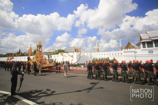 (ภาพชุด) ซ้อมริ้วขบวนพระบรมราชอิสริยยศ